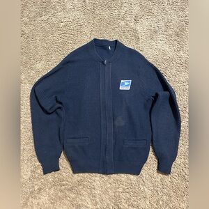 Vintage Women’s USPS Mailman “triple navy” sweater 00s size medium